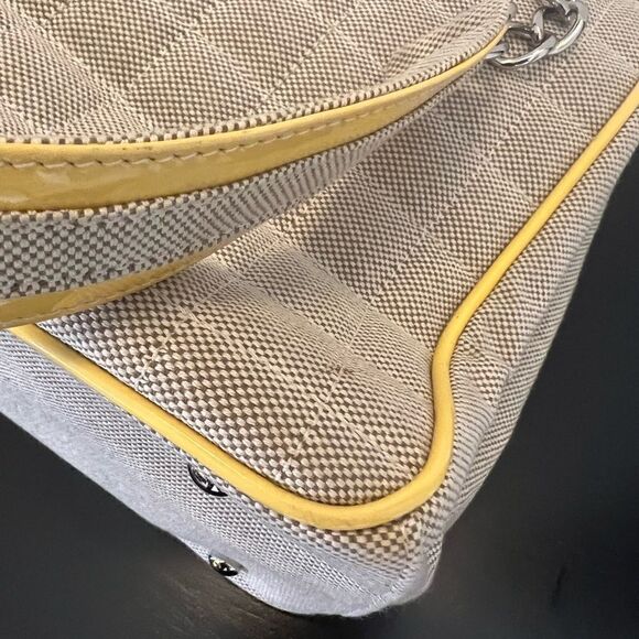 AUTH CHANEL VINTAGE CANVAS TOTE BAG - Picture 8 of 13